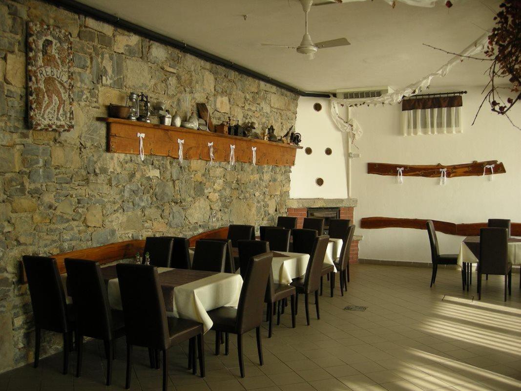 הוילה Dobravlje Turisticna Kmetija Birsa מראה חיצוני תמונה